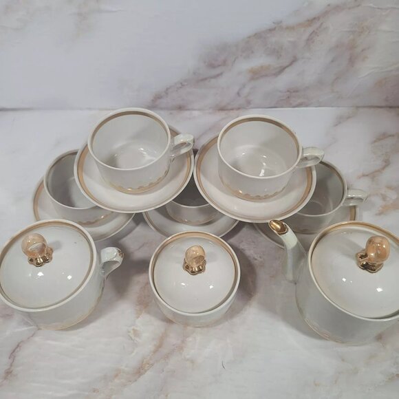 Vintage 13 pc. Lusterware Tea Pot Tea Set Cups & Saucers Golden Porcelain MCM - Picture 10 of 11